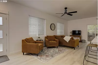 4807 SE Ina Ave, Milwaukie, OR 97267 - Photo 2