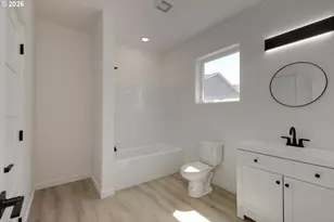 4807 SE Ina Ave, Milwaukie, OR 97267 - Photo 8