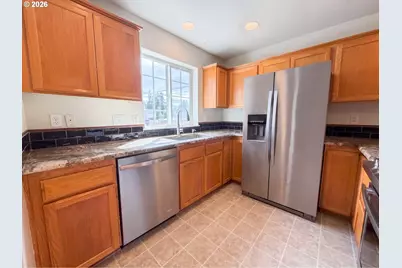 12103 SE Harold St, Portland, OR 97266 - Photo 14