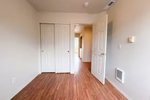 12103 SE Harold St, Portland, OR 97266 - Photo 6