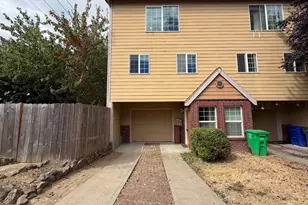 12103 SE Harold St, Portland, OR 97266 - Photo 1
