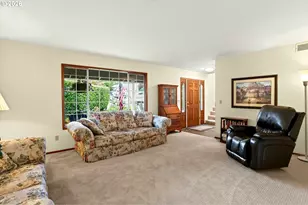 17410 Schalit Way, Lake Oswego, OR 97035 - Photo 6