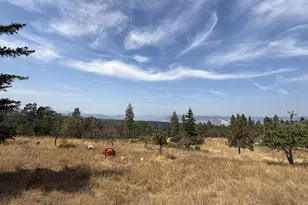 2067 Ridge Rd, The Dalles, OR 97058 - Photo 2