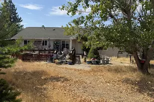 2067 Ridge Rd, The Dalles, OR 97058 - Photo 1