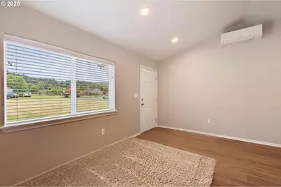 55 Monroe Dr, Cathlamet, WA 98612 - Photo 32