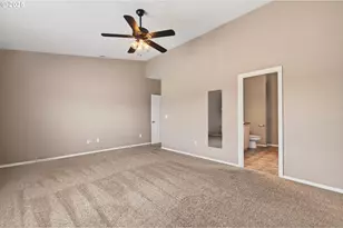 55 Monroe Dr, Cathlamet, WA 98612 - Photo 16