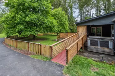 155 Rivendell Ln, Kelso, WA 98626 - Photo 2