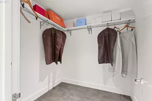 550 SW 10th Ave, Portland, OR 97205 - Photo 20