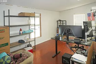 13620 SW Beef Bend Rd, Portland, OR 97224 - Photo 16