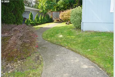 13620 SW Beef Bend Rd #146, Portland, OR 97224 - Photo 2