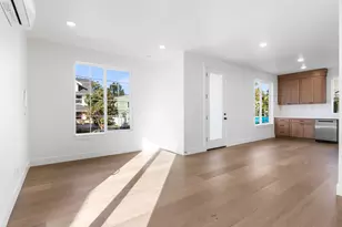 2092 N Watts St, Portland, OR 97217 - Photo 12