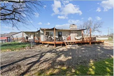 526 E Punkin Center Rd, Hermiston, OR 97838 - Photo 1
