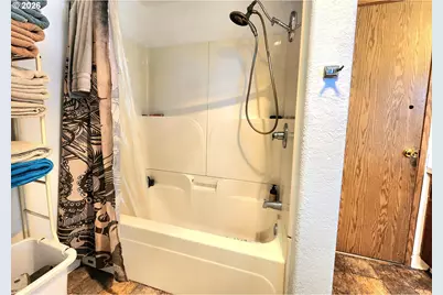 274 Georginna Dr, Roseburg, OR 97471 - Photo 14