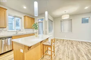 722 NW Pebblestone Ln, Beaverton, OR 97006 - Photo 2