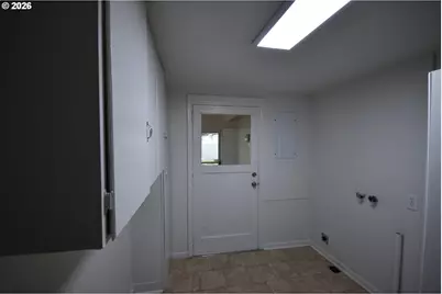 918 Snipes St, The Dalles, OR 97058 - Photo 34