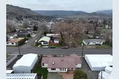 918 Snipes St, The Dalles, OR 97058 - Photo 44
