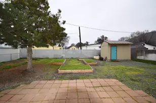 918 Snipes St, The Dalles, OR 97058 - Photo 36