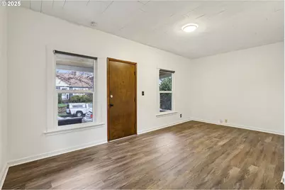 1248 N Watts St, Portland, OR 97217 - Photo 4