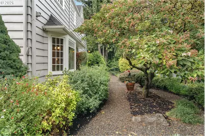 2829 NE 17th Ave, Portland, OR 97212 - Photo 4