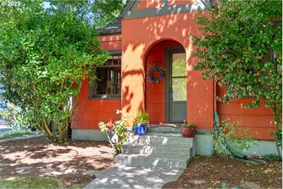 2406 SE 30th Ave, Portland, OR 97214 - Photo 2