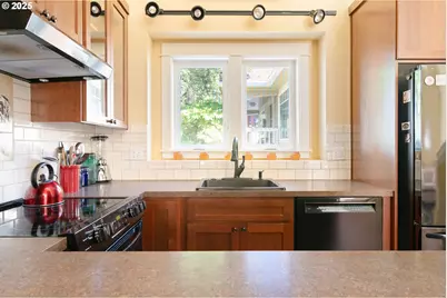 2406 SE 30th Ave, Portland, OR 97214 - Photo 32