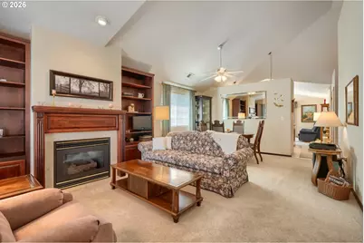 1660 N 18th St #42, Washougal, WA 98671 - Photo 4