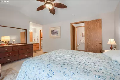 1660 N 18th St #42, Washougal, WA 98671 - Photo 18