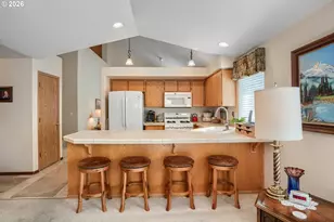 1660 N 18th St, Washougal, WA 98671 - Photo 12