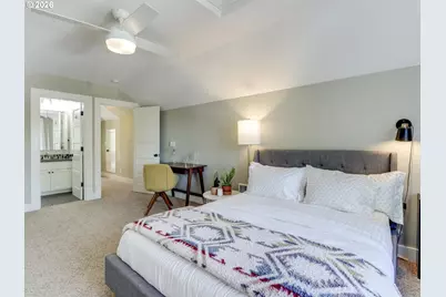 131 SE 74th Ave, Portland, OR 97215 - Photo 20