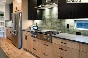 1124 N Helens Vw Dr, Ridgefield, WA 98642 - Photo 8