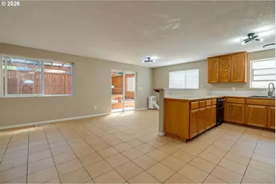 19790 SW Yocom Ln, Beaverton, OR 97007 - Photo 8