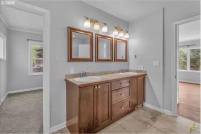 9660 NW Bermar Ln, Portland, OR 97229 - Photo 18