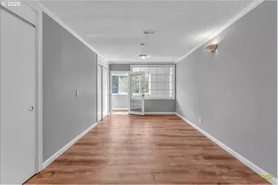 9660 NW Bermar Ln, Portland, OR 97229 - Photo 34