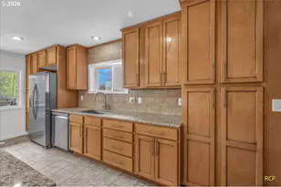 9660 NW Bermar Ln, Portland, OR 97229 - Photo 8