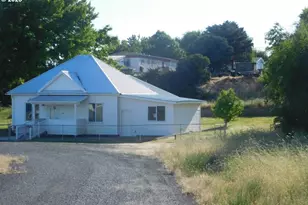 135 N 3rd, Connell, WA 99326 - Photo 4