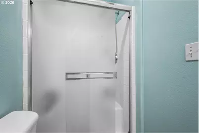 19900 SW Poplarwood Pl, Tualatin, OR 97062 - Photo 18