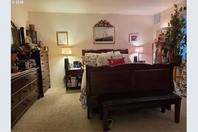 411 Sunnyside Dr, Winston, OR 97496 - Photo 14