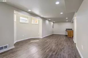 6204 NE 8th Ave, Portland, OR 97211 - Photo 20