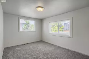 6204 NE 8th Ave, Portland, OR 97211 - Photo 14