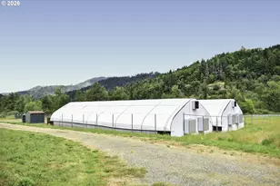 321 N Frontage Rd, Wolf Creek, OR 97497 - Photo 42