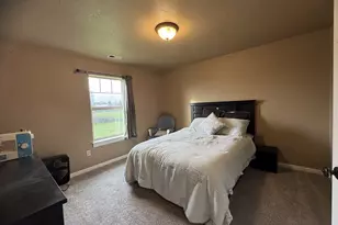 220 Southeast Hope Court, Sheridan, OR 97378 - Photo 22