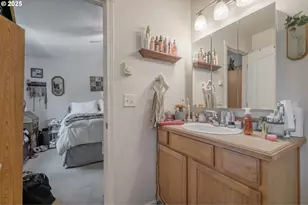 1036 9th St, Florence, OR 97439 - Photo 36