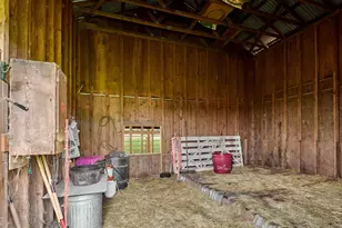 5724 S Anderson Rd, Aurora, OR 97002 - Photo 32