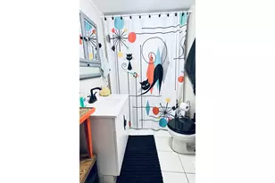 11821 SE Yamhill St, Portland, OR 97216 - Photo 16