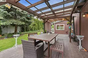 5454 SE Clearbrook St, Hillsboro, OR 97123 - Photo 24