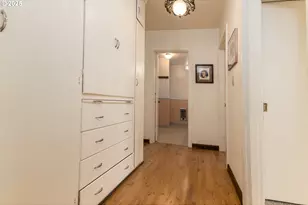 1332 Bayview St, North Bend, OR 97459 - Photo 16