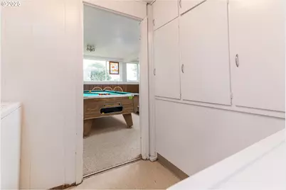1332 Bayview St, North Bend, OR 97459 - Photo 36