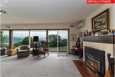 1332 Bayview St, North Bend, OR 97459 - Photo 4