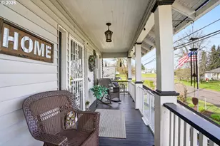 1621 Tualatin St, Saint Helens, OR 97051 - Photo 2