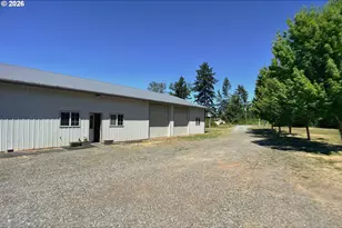 30704 SE Folsom Rd, Eagle Creek, OR 97022 - Photo 4